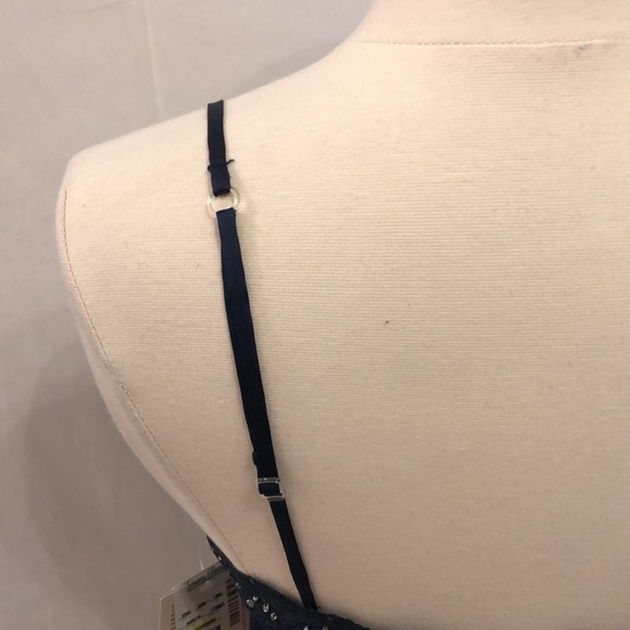 NWT Ilyse Hart LTD Pure Silk Navy Beaded Camisole - Picture 6 of 9